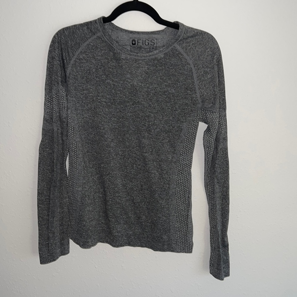 FIGS seamless grey under scrub